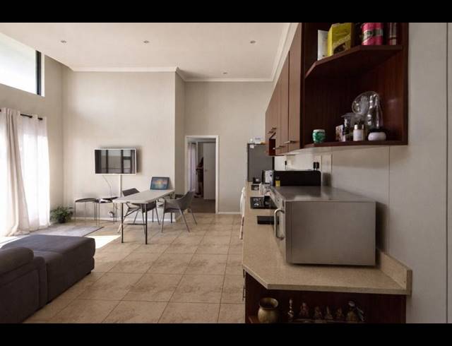 2 BEDROOM PROPERTY TO RENT IN UMHLANGA RIDGE